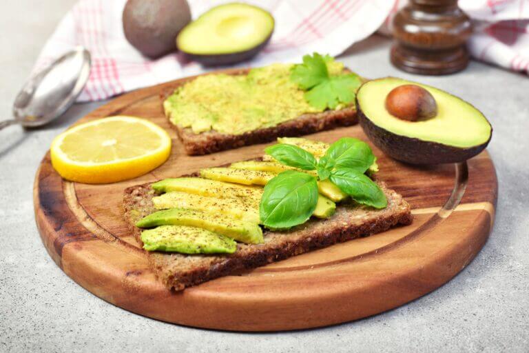How to Eat Avocado for Weight Loss: 10 Best Ways
