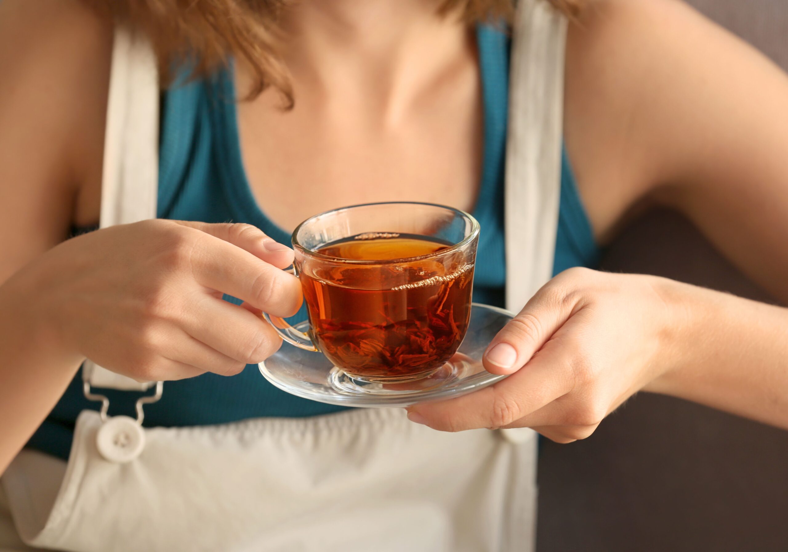 Herbal Drinks to Ease Menopause Symptoms